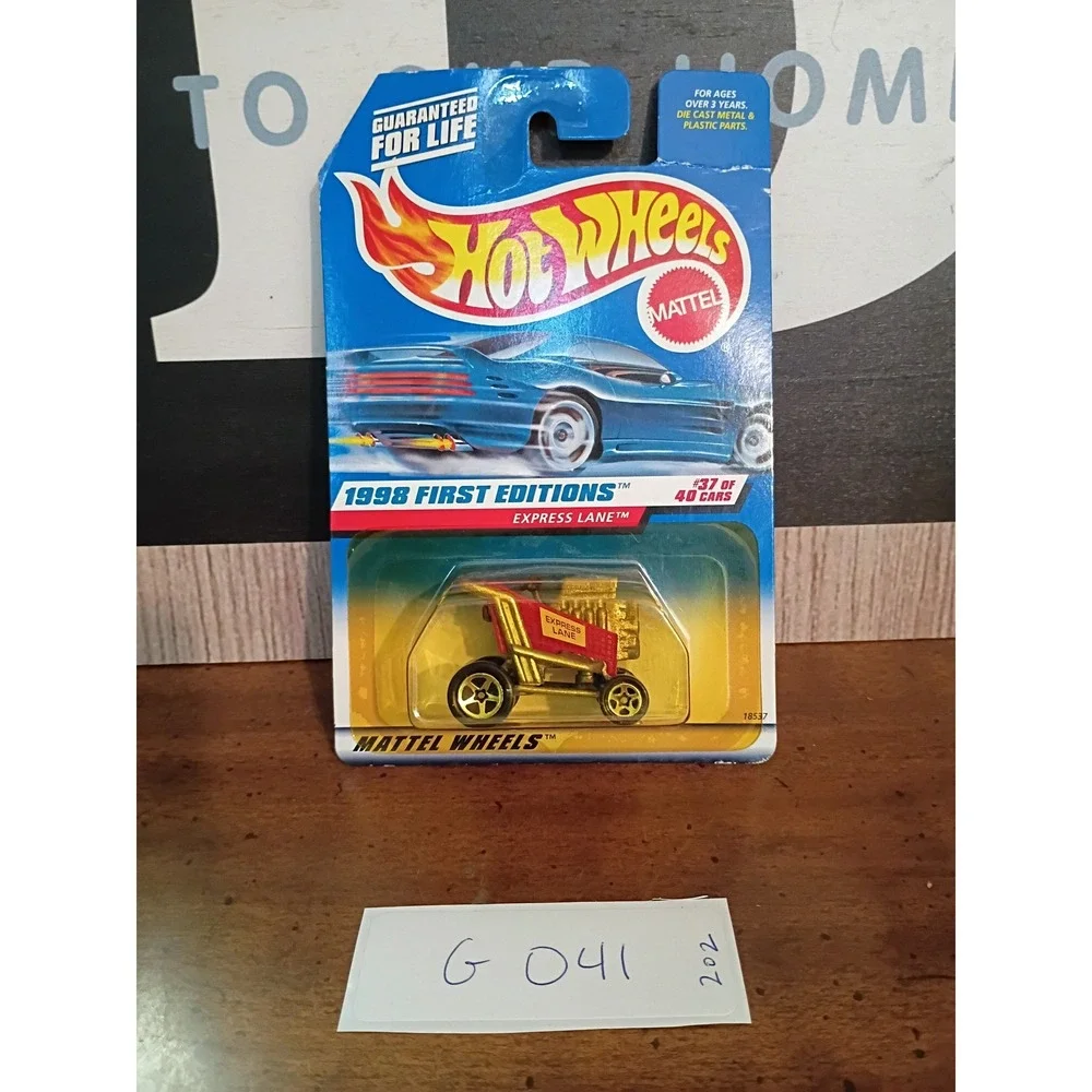 Hot Wheels 1998 First Editions Express Lane 678 Gold Red Shopping Cart 18537